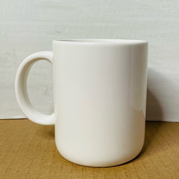 Vintage Fisherman's Paradise Norman Rockwell 1987 Coffee Mug Museum Collection - Picture 2 of 4